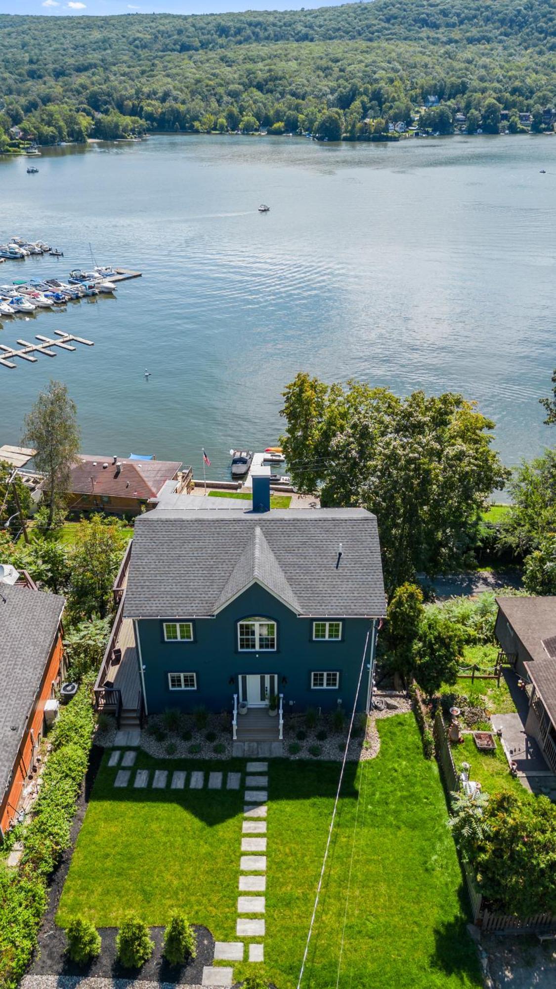 Lakeview House - Hot Tub - Firepit - Stunning Views - Spacious Deck - Cozy Living Room - Bar Greenwood Lake Exterior foto